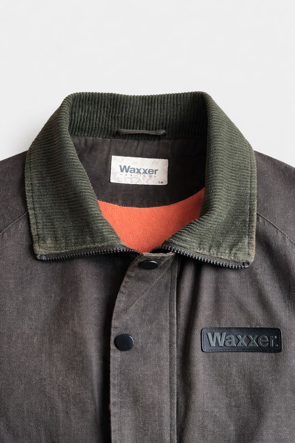 Abrigo Edición Limitada Waxxer Coral